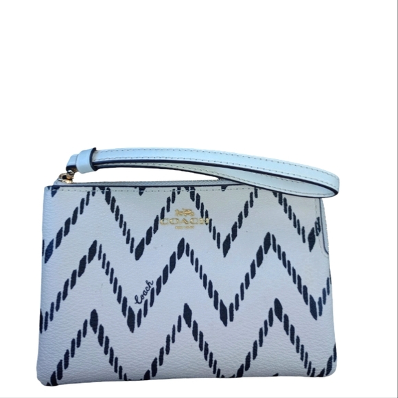 Coach Handbags - New Coach White and Black and Gold Wristlet
